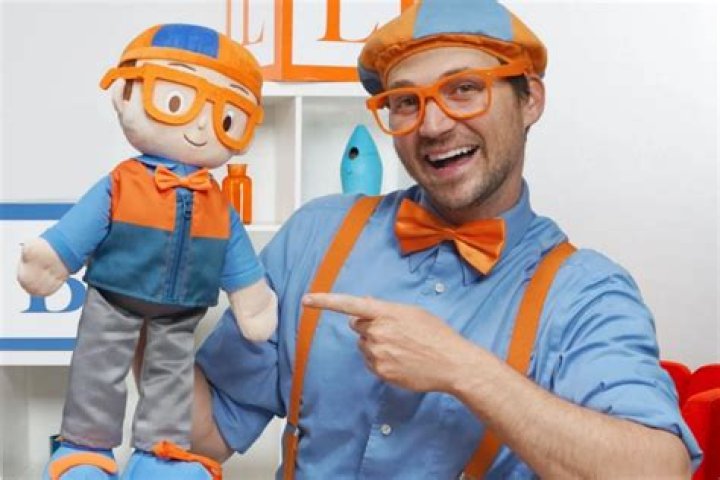 Blippi Actor Stevin John and Fianc&eacute;e Alyssa Ingham First Baby