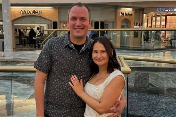 Gypsy Rose Blanchard Admits She Regrets Murdering Her Mom Just One