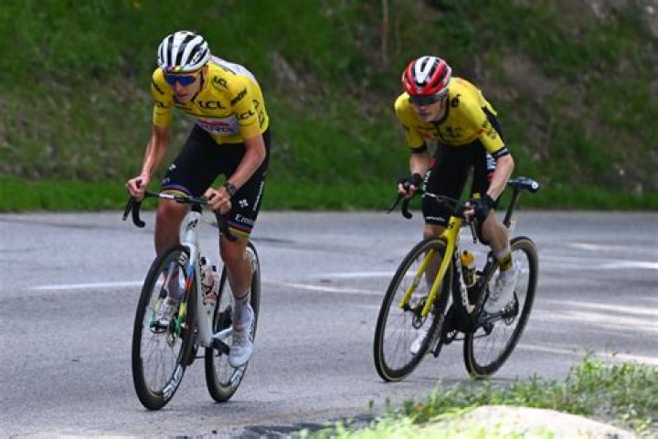 Jonas Vingegaard just won a hilly road race on a 1x drivetrain Escape