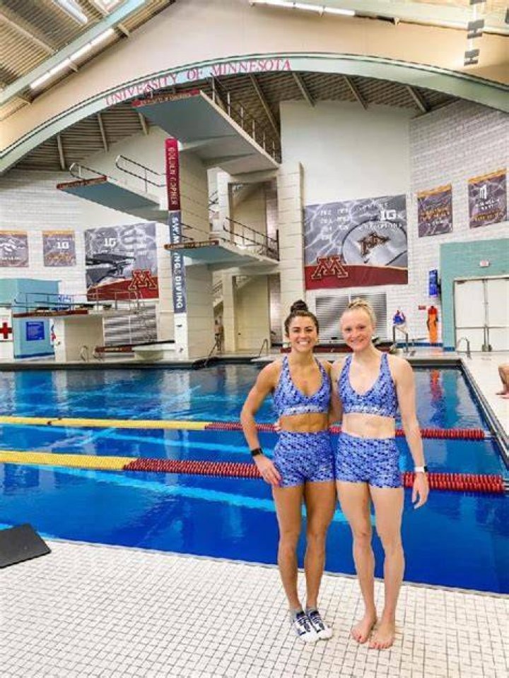 Kassidy Cook, Sarah Bacon