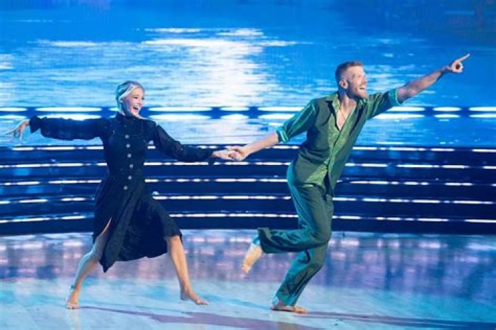 Rylee Arnold Reveals Why She Invited &ldquo;DWTS &rdquo;Partner Harry Jowsey to Her