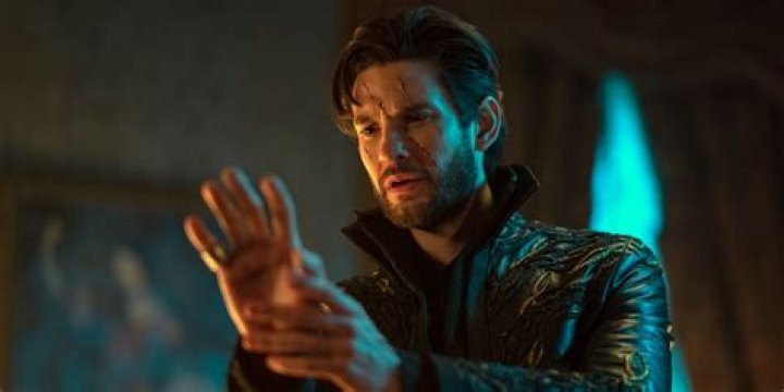 The Darkling looking enigmatic at a formal social event